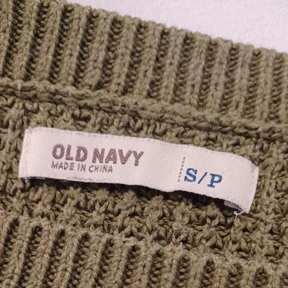 $4 Add-on Green Knit Sweater - Size Small - Picture 6 of 7